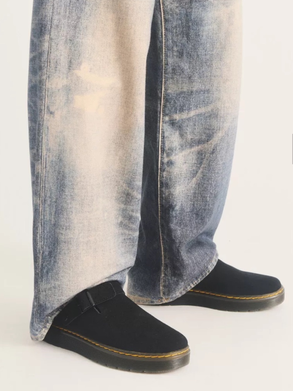 Dr Martens Casual Carlson Clog - Picture 5 of 7